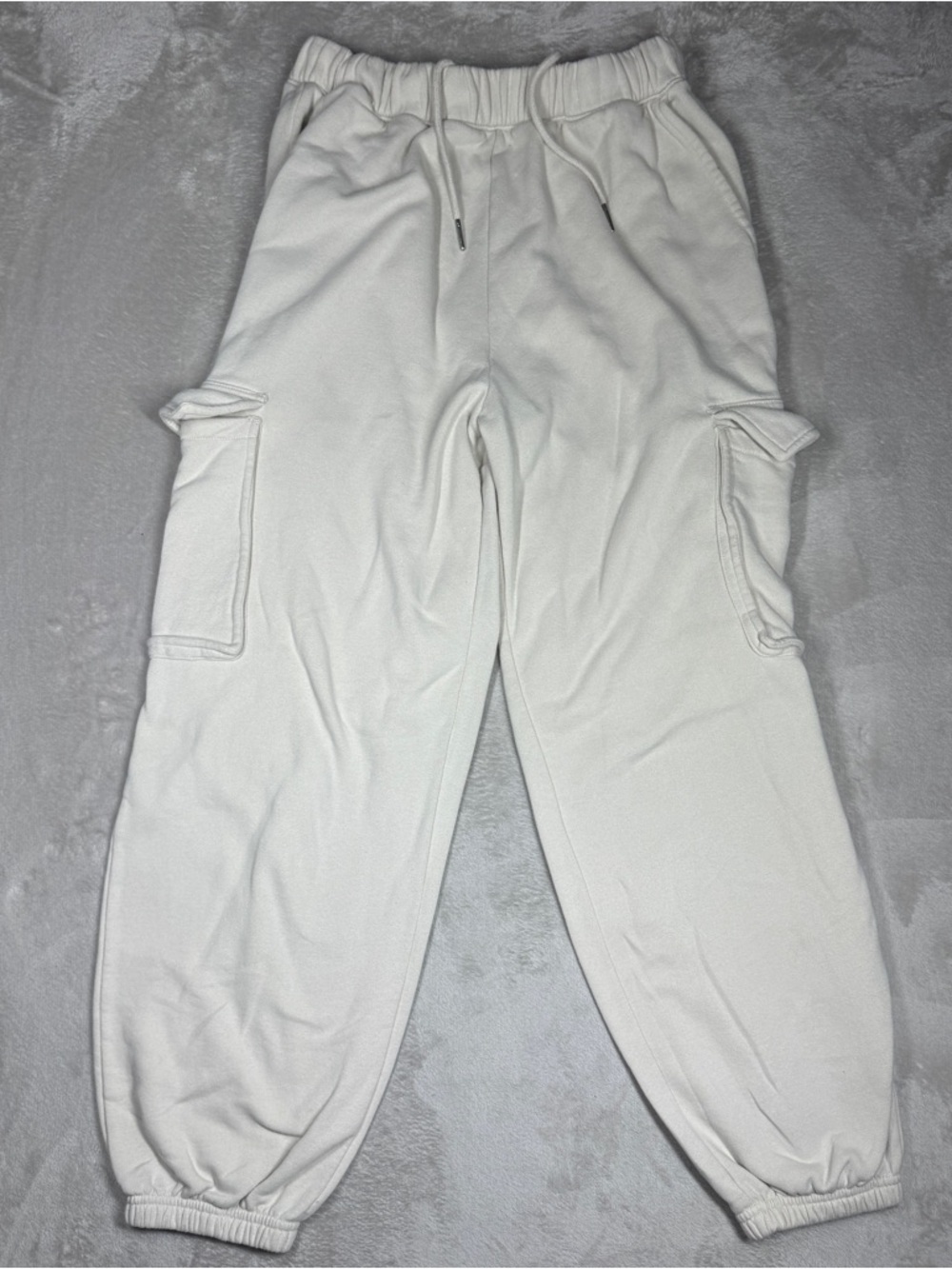Abercrombie & Fitch Cream Soft A&F Cargo Drawstring Jogger Pants Size Medium